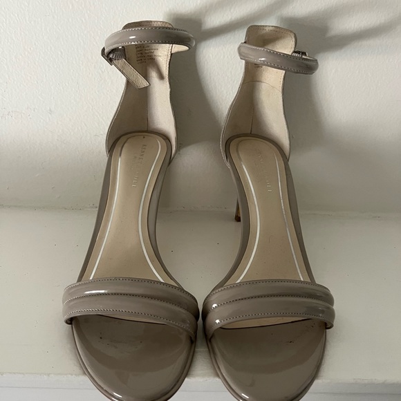Kenneth Cole Taupe Sandal - Picture 5 of 6